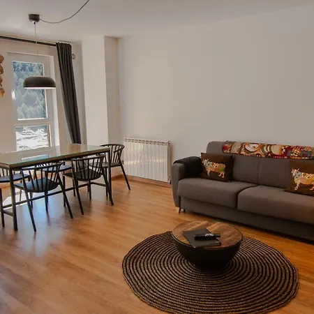 아파트 Modern And Cozy In With Views - Vall Del Nord *