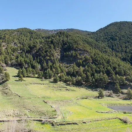 Modern And Cozy In With Views - Vall Del Nord 아파트